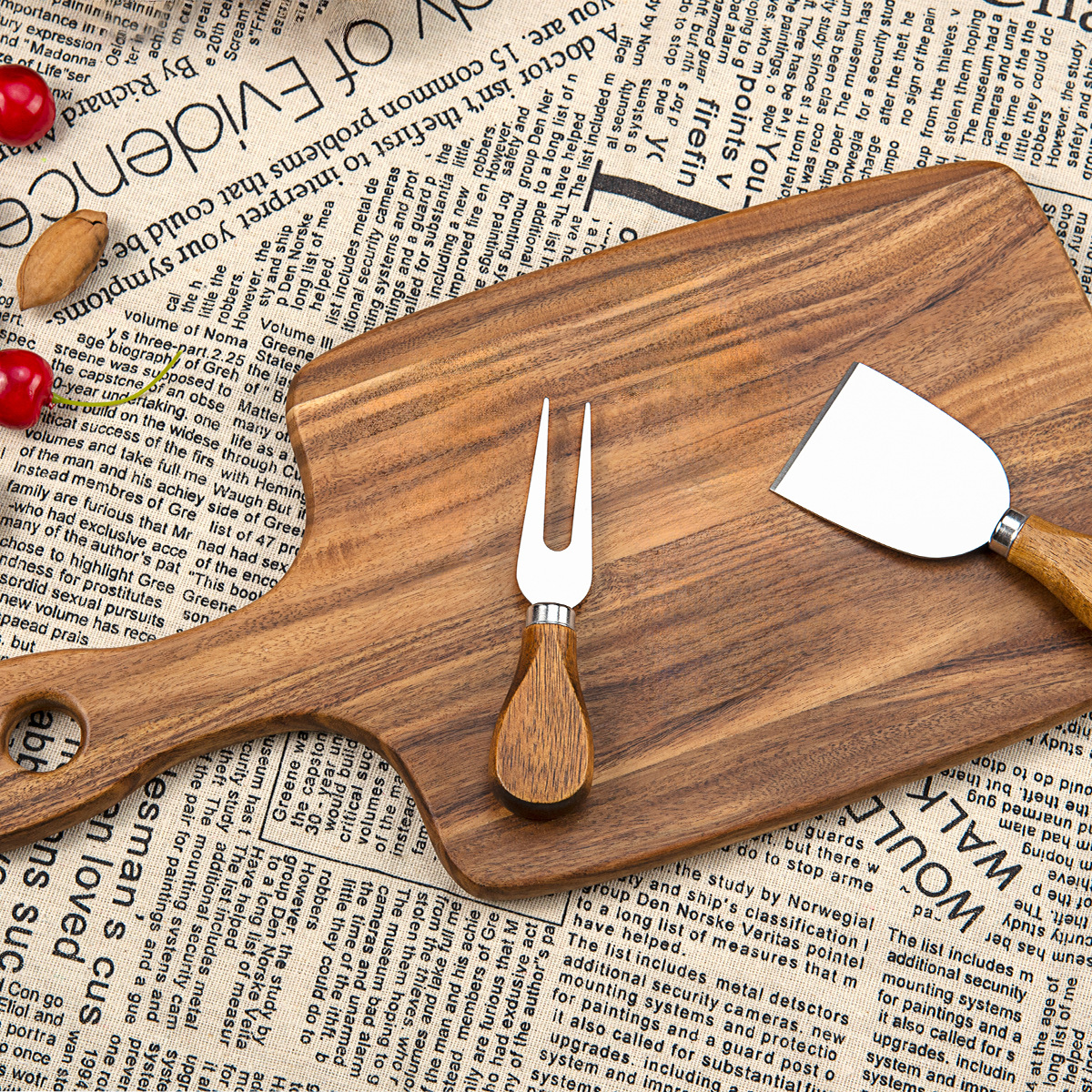 Classic Acacia Wood Cutting Board with Handle – Rustic Serving & Chopping Board